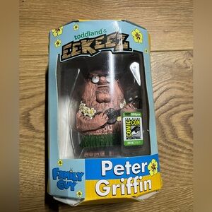 SDCC Exclusive toddland x eekeez Hula Peter